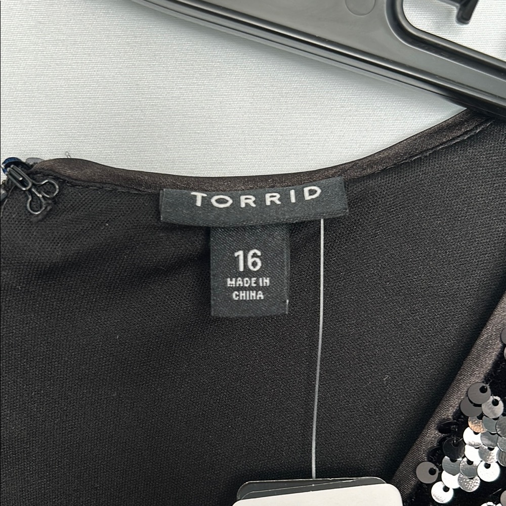 Torrid Black Sequin Mini Dress Long Sleeve‎ V-Neck Sheath - Picture 2 of 11
